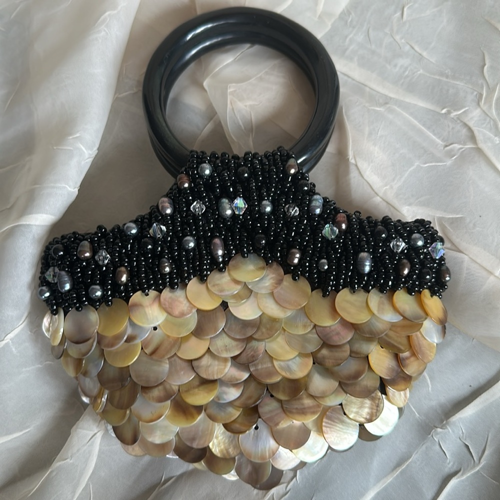 Stunning statement piece Mother of Pearl minaudière purse bag - Picture 4 of 17
